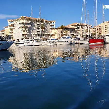 Appartamento Studio A moderne et cosy, 1,7 kilomètres des plages Fréjus