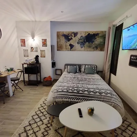 Appartamento Studio A moderne et cosy, 1,7 kilomètres des plages